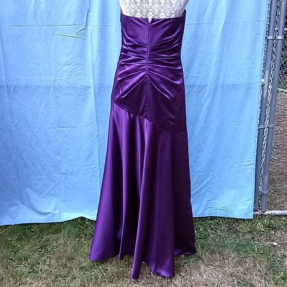 Purple gown - Picture 2 of 3